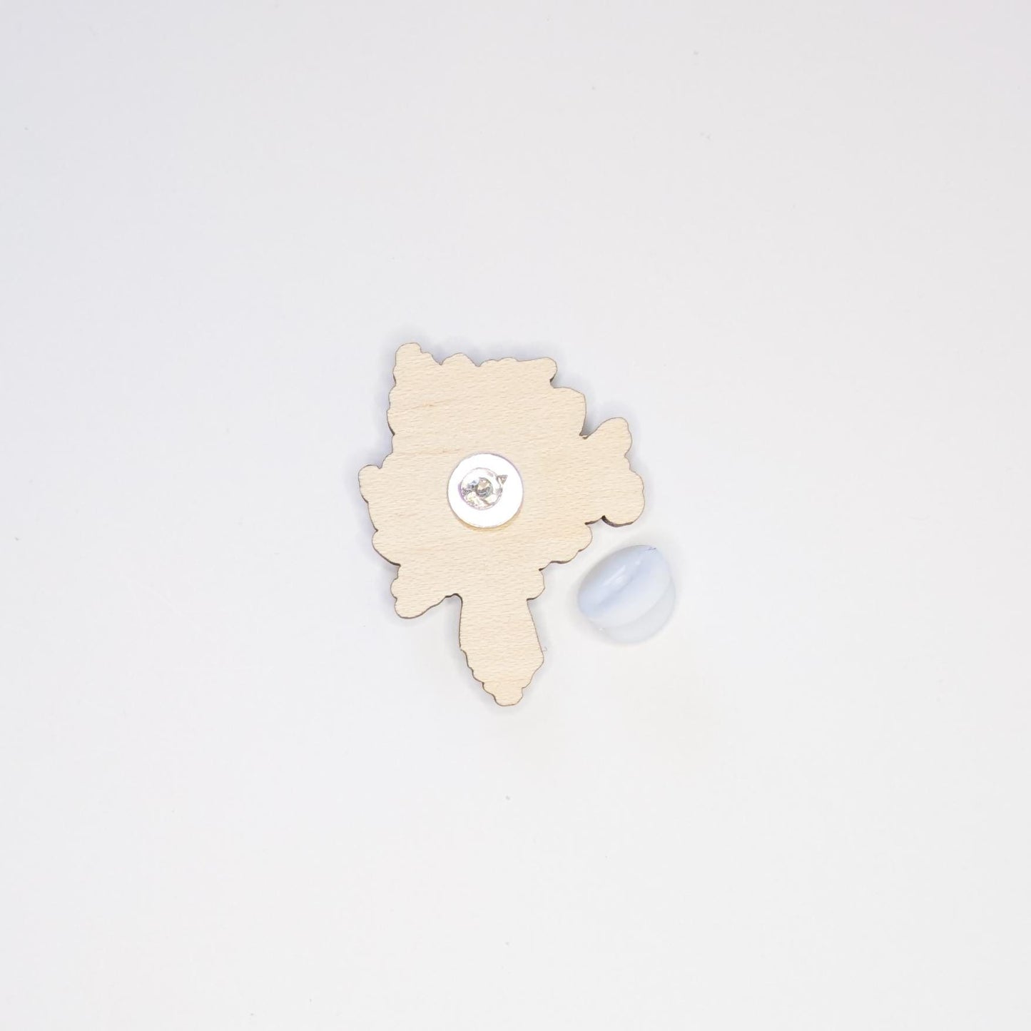 Wooden Flower Bouquet Pin